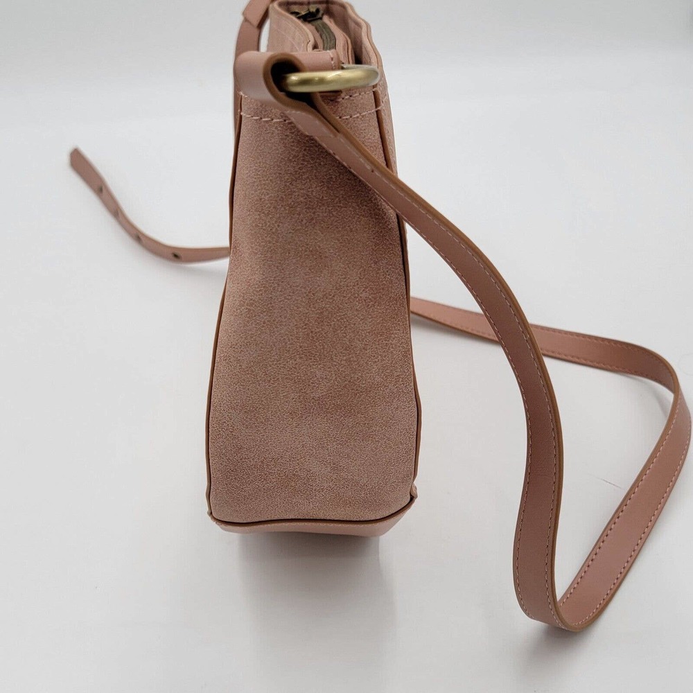 Elle Jae Gypset Tan Marquesas Vegan Crossbody Handbag Two Leaves 8"x10.5"x3.5" - Picture 5 of 14